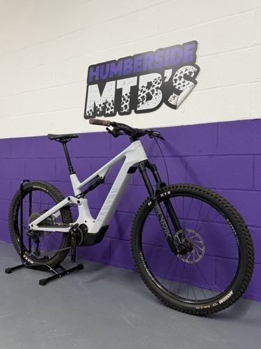 Large 2024 canyon spectral - 2024,