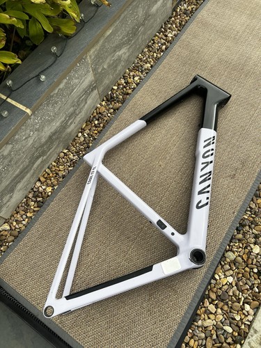 Canyon grail frame - cf, sl